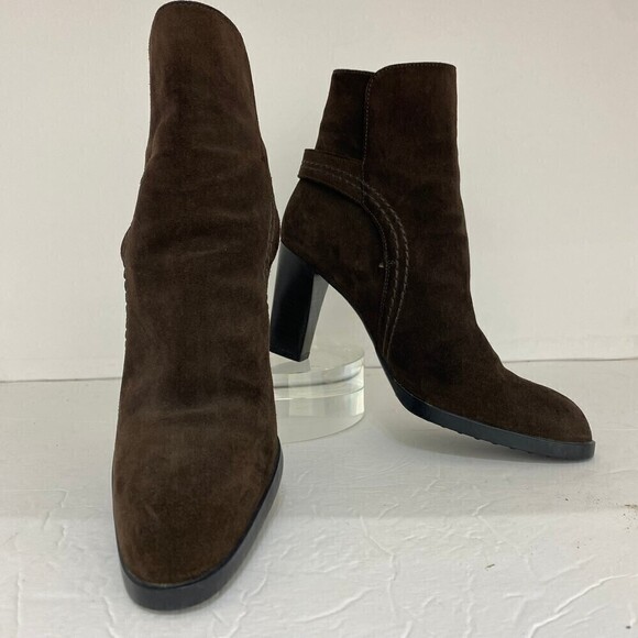 Tod's Shoes - TOD'S Brown Suede Boots Size 7